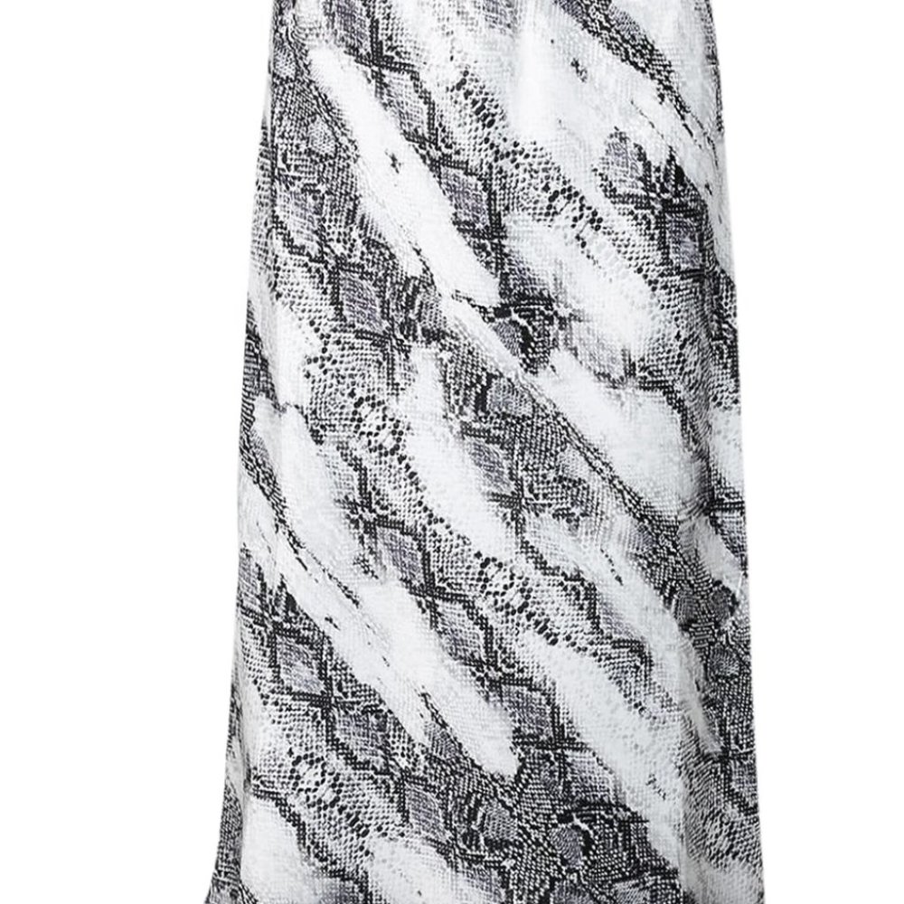 Decjuba Marilyn Midi Skirt View 4